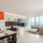 JC Kevin Sathorn Bangkok Hotel : Two Bedroom Suite & Skyline Two Bedroom Suite